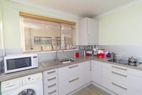 undefined, Oak Avenue, Morecambe LA4