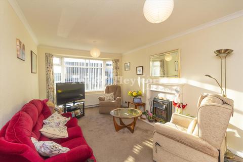 2 bedroom bungalow for sale, Oak Avenue, Morecambe LA4