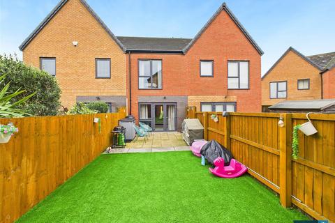 2 bedroom terraced house for sale, Winscar Road, Doncaster, South Yorkshire, DN4