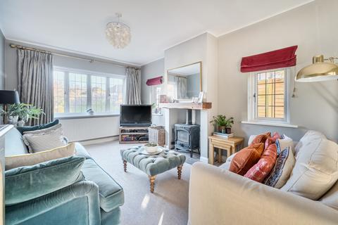 3 bedroom detached house for sale, The Close, West Byfleet, KT14