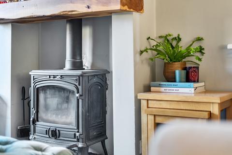 3 bedroom detached house for sale, The Close, West Byfleet, KT14