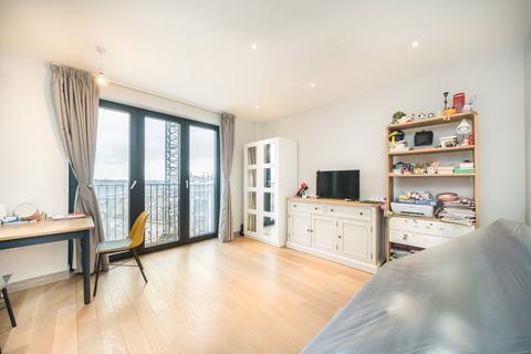 1 bedroom flat to rent, Chivers Passage, London SW18