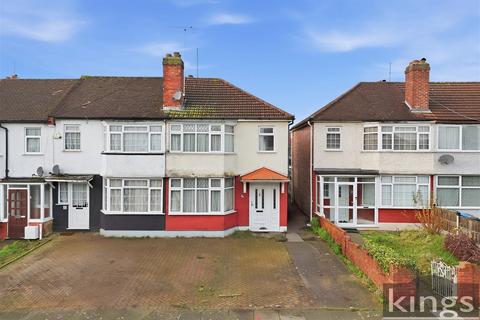 3 bedroom end of terrace house for sale, Tynemouth Drive, Enfield