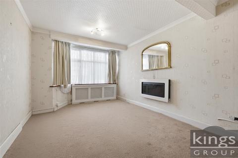 3 bedroom end of terrace house for sale, Tynemouth Drive, Enfield