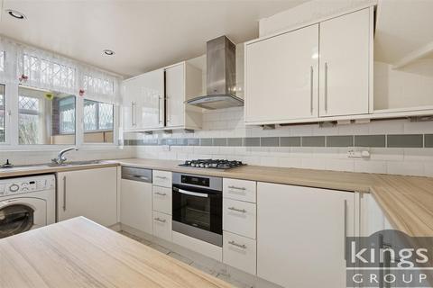 3 bedroom end of terrace house for sale, Tynemouth Drive, Enfield