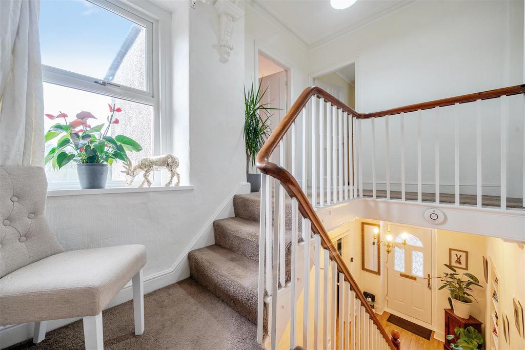 First floor landing
