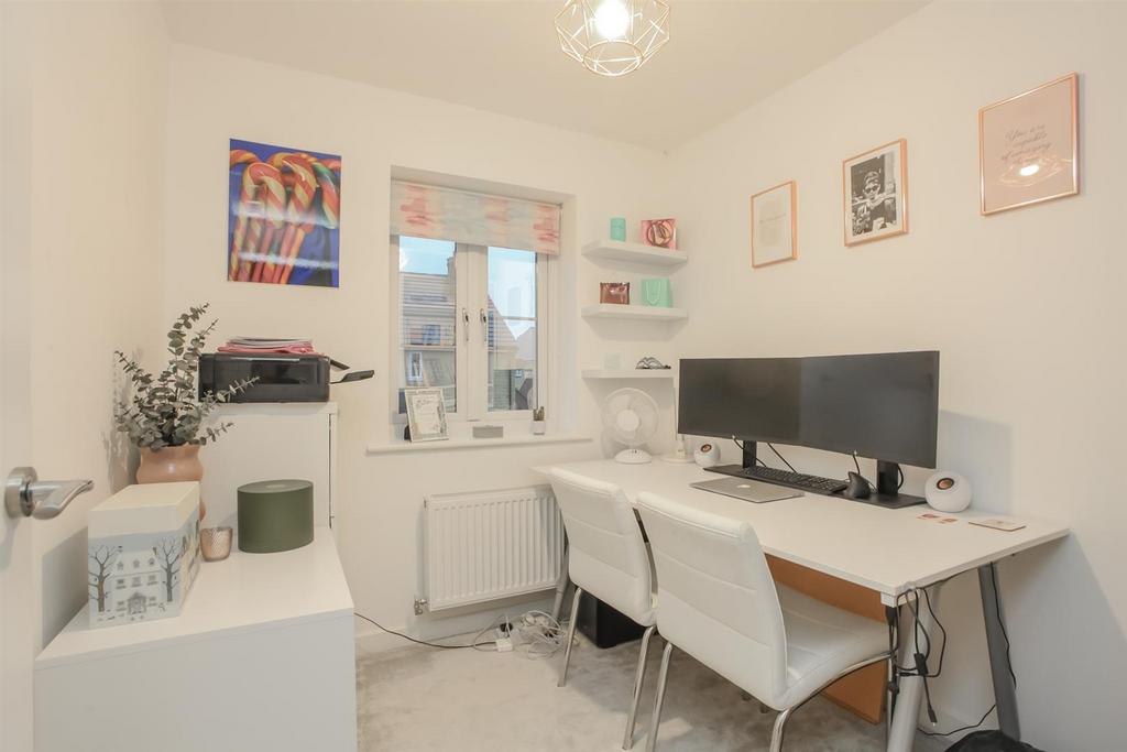 Bedroom 3.jpg