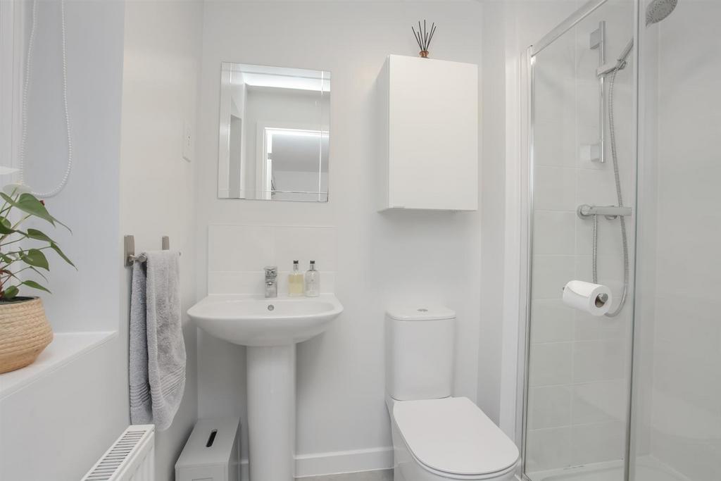 Ensuite.jpg