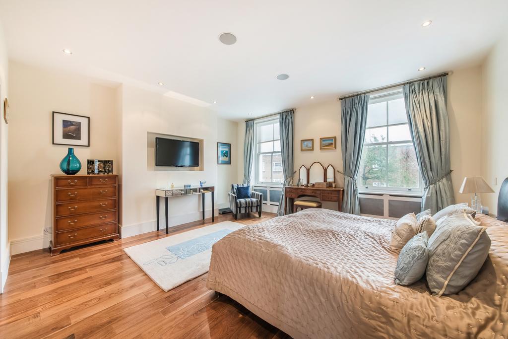 Principle Bedroom