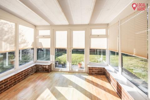 2 bedroom detached bungalow for sale, Stock Lane, Dartford, DA2