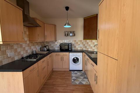 2 bedroom flat to rent, Amhurst Road, London, N16