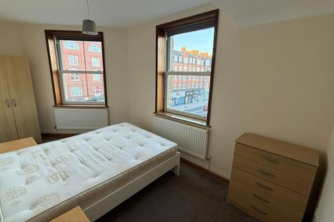 2 bedroom flat to rent, Amhurst Road, London, N16