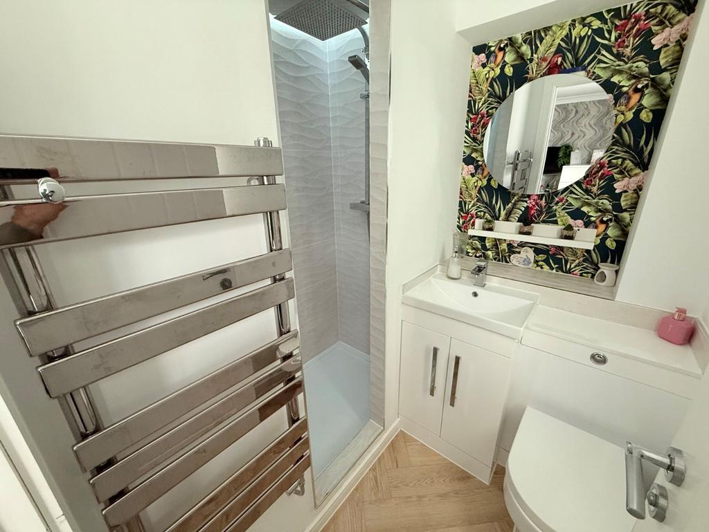 Ensuite One