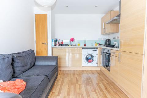 undefined, Liverpool L19