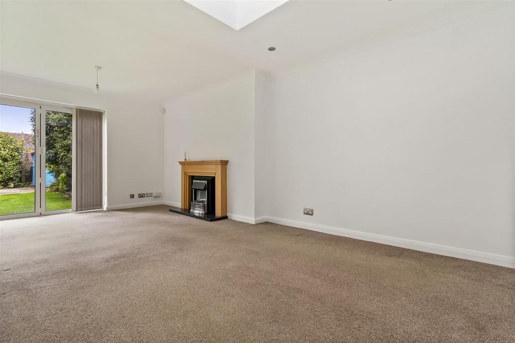 22 Hurley Road 008.JPG