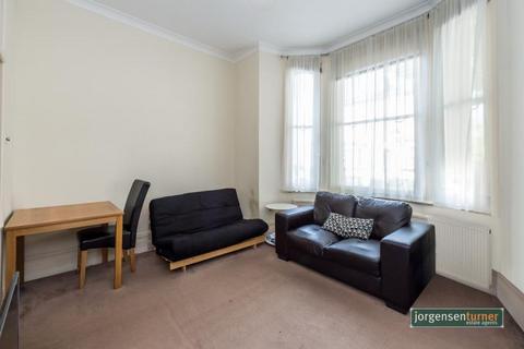 1 bedroom flat to rent, Loftus Road, Shepherds Bush, London, W12