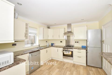 undefined, Highlands Avenue, Horsham, West Sussex