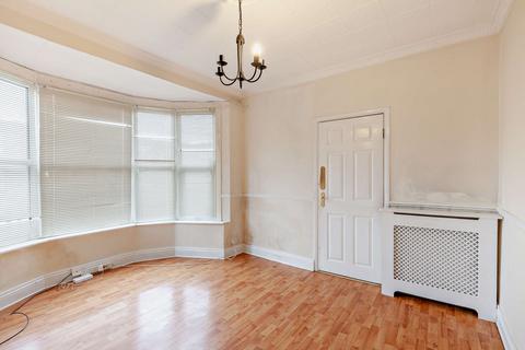 3 bedroom semi-detached house for sale, Marks Road, Romford RM7