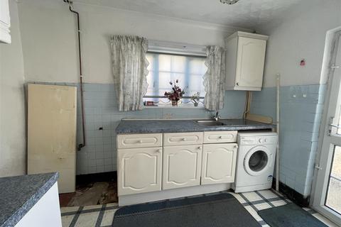 2 bedroom semi-detached house for sale, Maes Yr Haf, Llanelli
