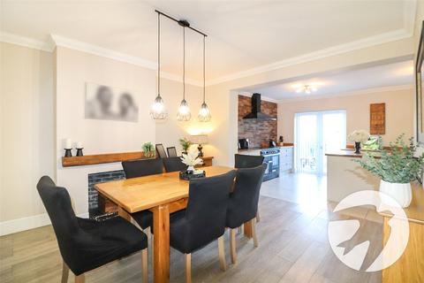 3 bedroom end of terrace house for sale, Avenue Road, Erith, Kent, DA8