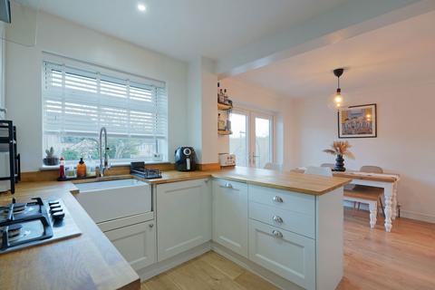 undefined, Millbank Close, Sheffield S35