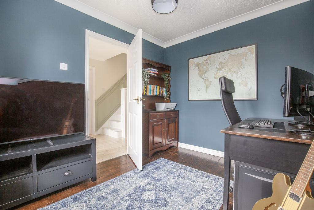 Study/Bedroom 5
