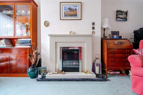 3 bedroom semi-detached house for sale, Ringwood Drive, North Baddesley, Southampton, Hampshire