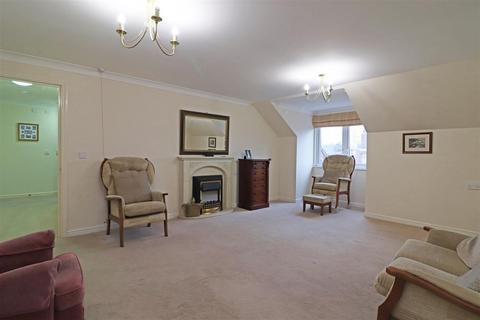 2 bedroom retirement property for sale, London Road, Redhill