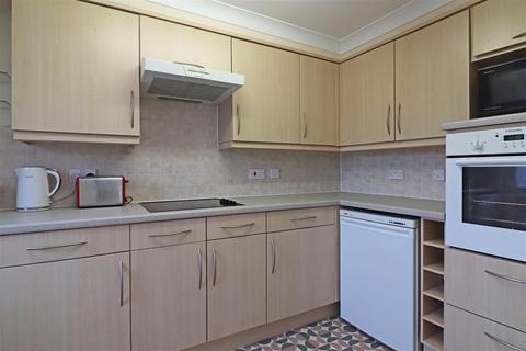 2 bedroom retirement property for sale, London Road, Redhill