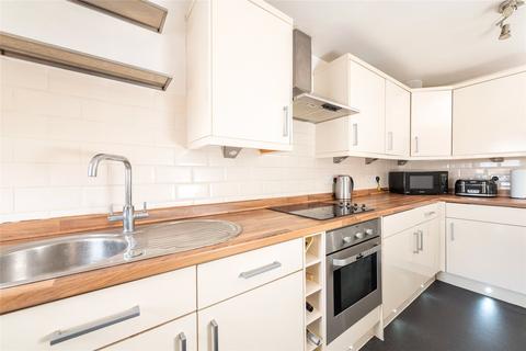 3 bedroom apartment for sale, Union Street, Newport Pagnell, Buckinghamshire, MK16