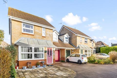 undefined, Earles Meadow, Horsham, RH12
