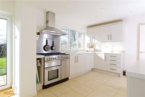 4 bedroom detached house for sale, Weavers End, Hanslope, Milton Keynes, Buckinghamshire, MK19