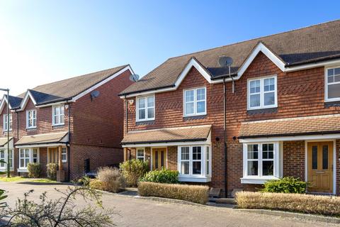 Landau Close, Pease Pottage, RH11