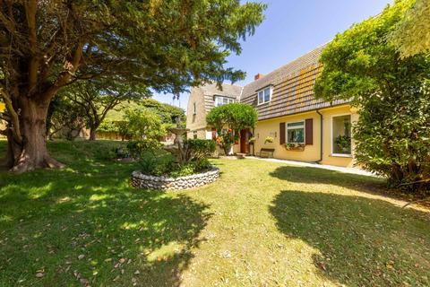 4 bedroom detached house for sale, Conway Road, Sheringham, NR26