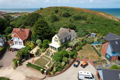 4 bedroom detached house for sale, Conway Road, Sheringham, NR26