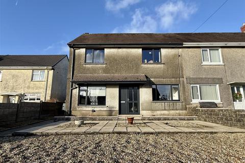3 bedroom semi-detached house for sale, Haulfryn, Pontyberem, Llanelli