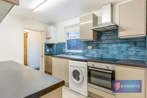 3 bedroom house to rent, Siddons Road, Tottenham, London, N17