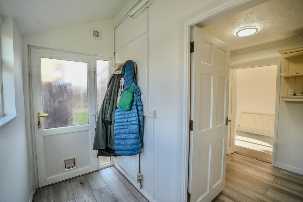 Rear Porch/Utility