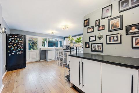 3 bedroom semi-detached house for sale, Beaconsfield Crescent, Widnes WA8