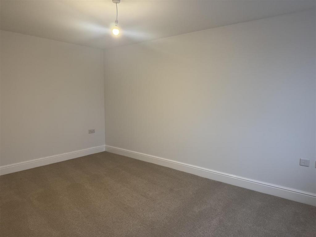 Bedroom 3.jpeg