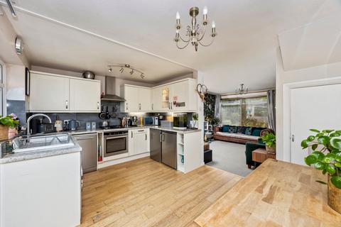 3 bedroom terraced house for sale, Beech Road, Horsham, RH12