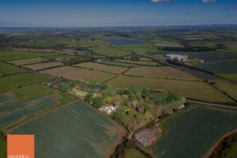 4 bedroom detached house for sale, Silverwell, Detached residence with land
