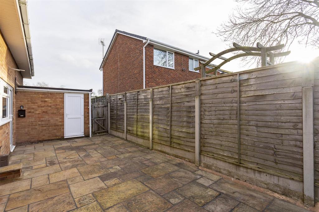 15 Low Garth Road  27.jpg