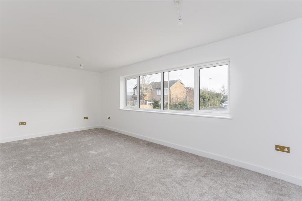 15 Low Garth Road  13.jpg