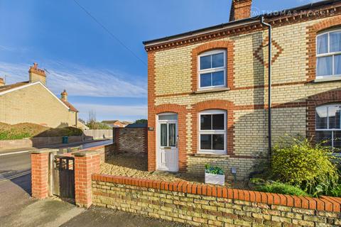 3 bedroom end of terrace house for sale - Drove Road, Bedfordshire SG18