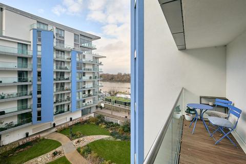 1 bedroom flat for sale, Riverside Quarter, Wandsworth, SW18
