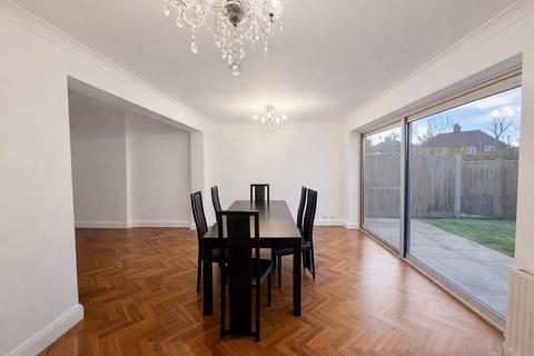 5 bedroom link detached house to rent, Portland Avenue, New Malden, KT3