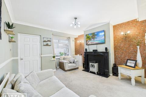 2 bedroom end of terrace house for sale, Allan Road, St. Helens, WA11