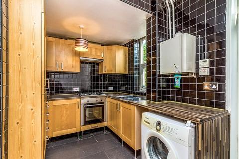 2 bedroom semi-detached house to rent, Pollard Avenue, Sheffield S5