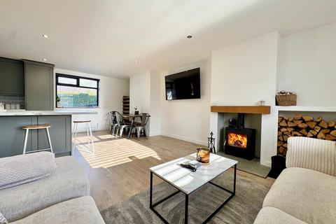 3 bedroom semi-detached house for sale, Heathbourne Road, Lancashire OL13